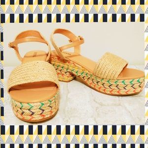 Stylish Tan Woven Platform Sandals